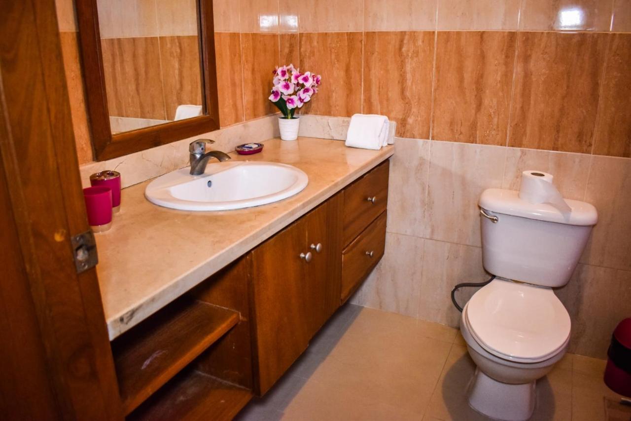 Hostal Palmas De Punta Cana F2 Zewnętrze zdjęcie